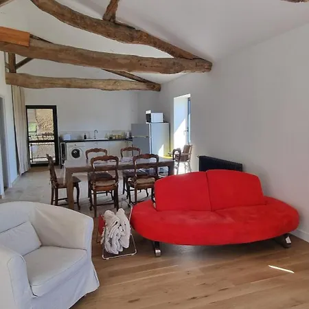 Metairie Du Chateau Berthe L Clim L Piscine Apartmán *