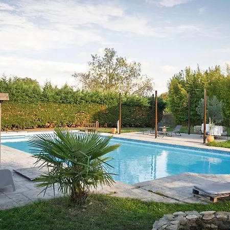 Apartmán Metairie Du Chateau Berthe L Clim L Piscine *