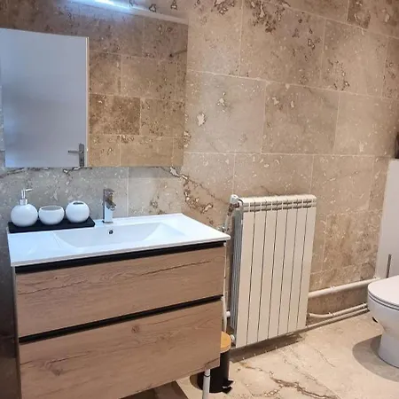 Métairie Du Château Berthe * Aussillon