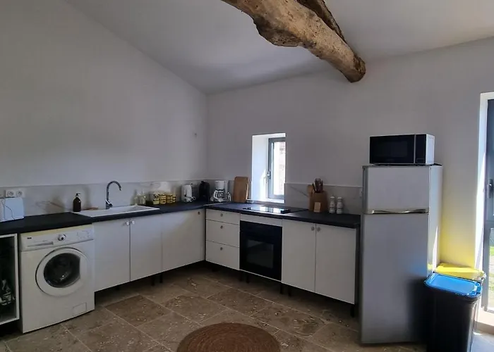 Metairie Du Chateau Berthe *